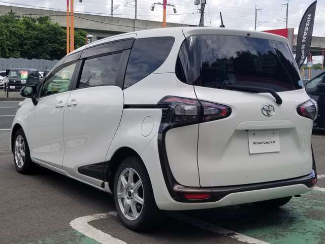 【無料で1年保証付き】1年間の期間内であれば走行距離は無制限。全国の日産ディーラーで対応可能です。安心してお乗りください。