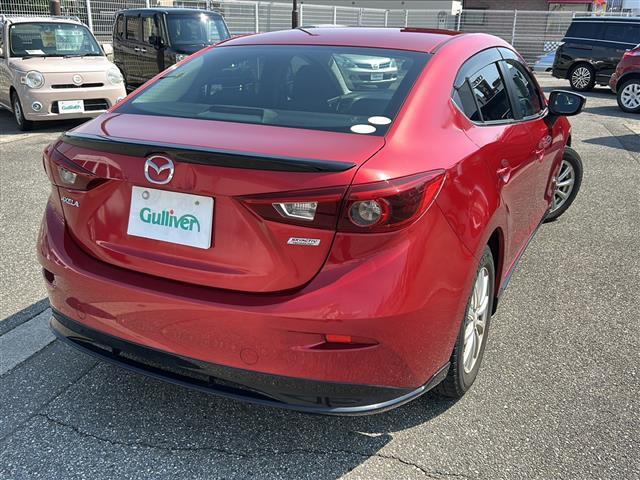気になる車はすぐにお問い合わせください！右のカーセンサー専用無料ダイヤルから、専門スタッフがお車のご質問にお答えいたします！