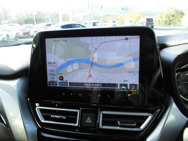 純正9インチモニター