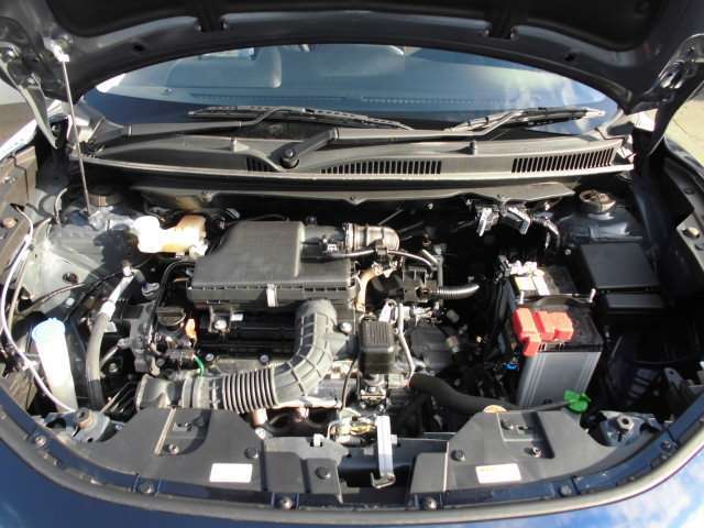 1500CC直列4気筒ツインカムエンジン