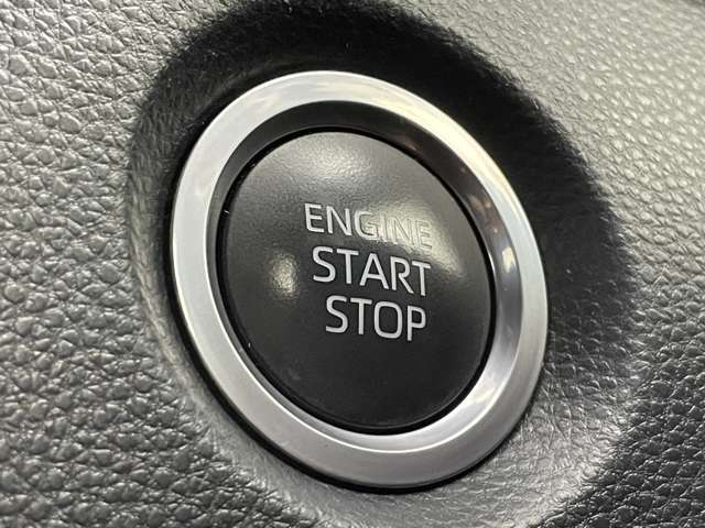 【運転席操作部】快適なドライブを楽しむための機能が装備されています！運転席から触れるので、使いやすいです！除菌プランいれていただくと、さらに清潔で安心していただけます！