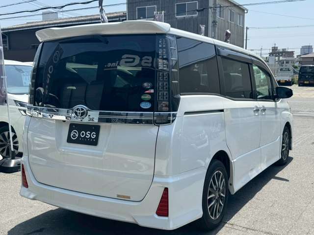 販売は中古車から新車まで取り扱っております！お車の事はなんでもご連絡下さい！