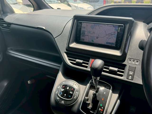 在庫にないお車もご希望の車種をご連絡ください！