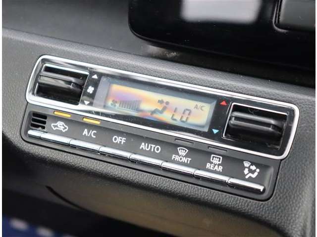 『1台』のお車に対して、こだわって仕入れを行っております。オプション装備装着車となります！