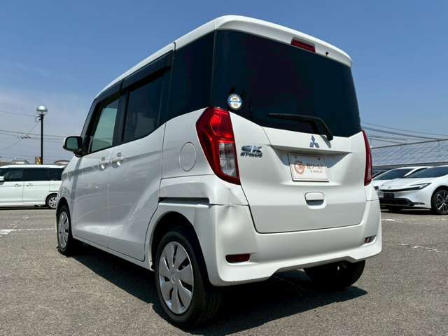 安心、安全なお車にお乗りいただくために、お得なメンテナンスパックもご用意しております。購入から納車後まで軽ワールドにてお客様の愛車のトータルサポートをさせていただきます。