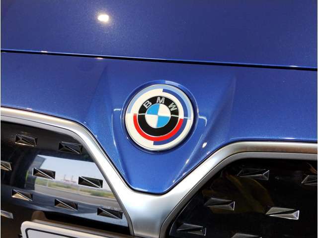 【BMW認定中古車】BMWのご購入はぜひBMW正規ディーラーで！メーカー基準の納車前点検整備を全車実施。規定整備を実施された車両にのみ付帯出来る全国保証。