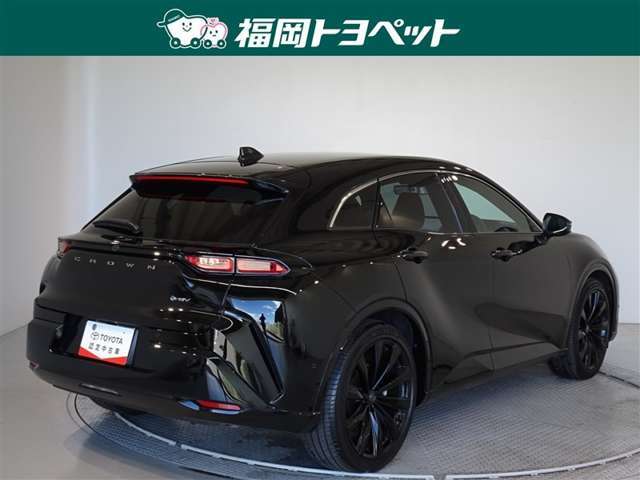 色は人気のブラックです。