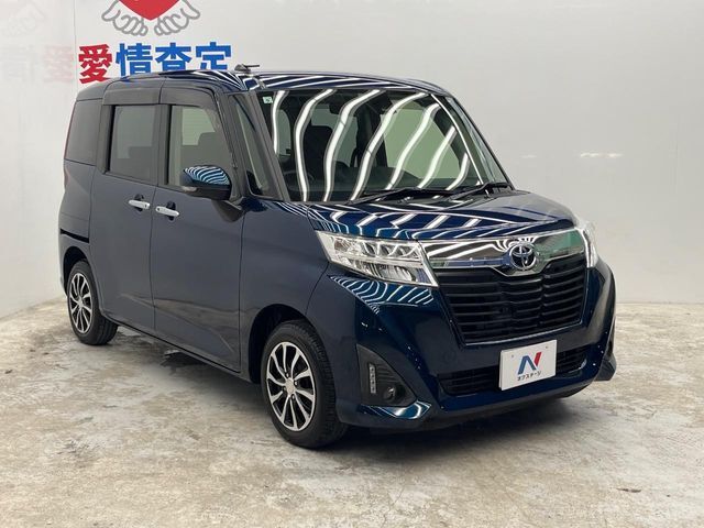 大好評のボディコーティング「弾スプラッシュコート」もご納車までに施工可能。通常のガラスコートと異なる、耐久年数6年の無機質ガラスコーティングが、ボディをキレイな状態に保ってくれます。