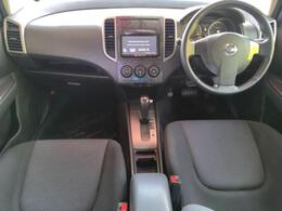 シートもおしゃれなツートンカラーです！