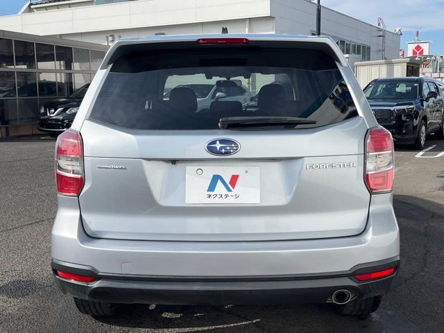 安心の最長10年・走行無制限保証（有償）をご用意。保証内容も充実はもちろん、無料点検＆オイル交換や、年中無休の全国・24時間ロードサービスも付帯されておりますのでご安心下さい。