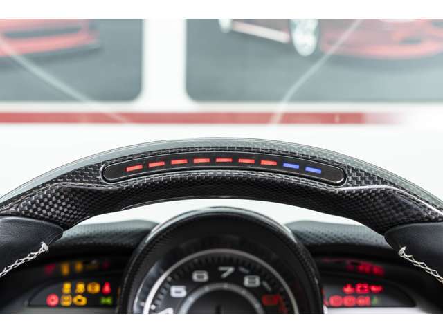 カーボンドライバーゾーン+LEDシフトインジケータ・カーボンセンターコンソール・カーボンシルカバー