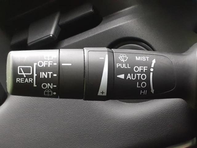 国産車から輸入車まで多様なお客様のニーズのお応えできるように、全国規模で豊富な在庫展開！車のことならWECARSへ！