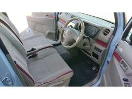 担当竹田携帯は、090-3155-0837です。多機種のパワーショベル・リフト・トラクターもあります！