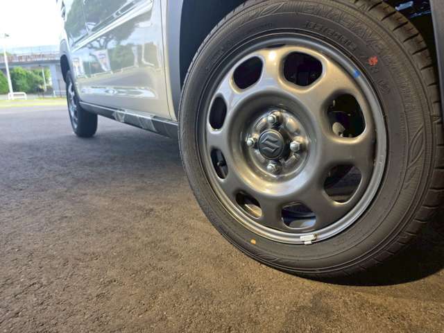 ☆安全装備・衝突軽減ブレーキ付のお車も多数ご用意しております☆詳しくは営業スタッフご相談下さいませ♪