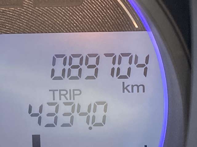 当店のお車をご覧いただきましてありがとうございます。お車についてのご質問やお見積りのご依頼、ご購入にあたってのご相談などは無料電話(0078-6002-312860)にお気軽にお問い合わせ下さい！