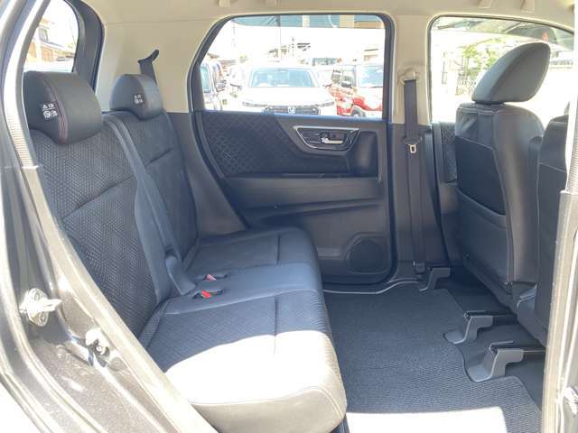 当店のお車をご覧いただきましてありがとうございます。お車についてのご質問やお見積りのご依頼、ご購入にあたってのご相談などは無料電話(0078-6002-312860)にお気軽にお問い合わせ下さい！