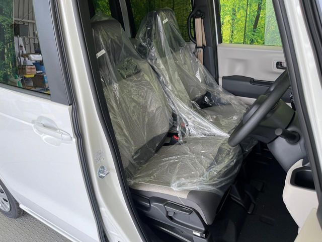 もちろん車内はキレイです♪よりクリーンな状態をキープしたいお客様には『ナノゾーンコート』がおすすめ！新型コロナウイルス対策や、除菌・消臭に効果を発揮し多くの方にご好評いただいております。