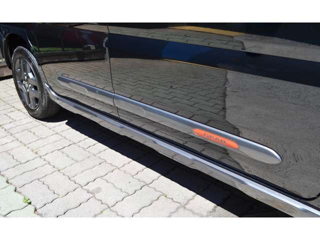キズの詳細やお車の装備などお車の状態で気になることがございましたらお気軽にお問合せ下さい！出来る限りわかりやすく説明致しますので是非宜しくお願い致します！