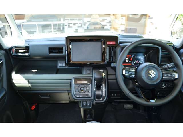 スズキ車の魅力をもっと多くの方へ。専門知識を持つスタッフが、お客様にご提案。試乗・購入・アフターまで安心のフルサポート体制が自慢です。