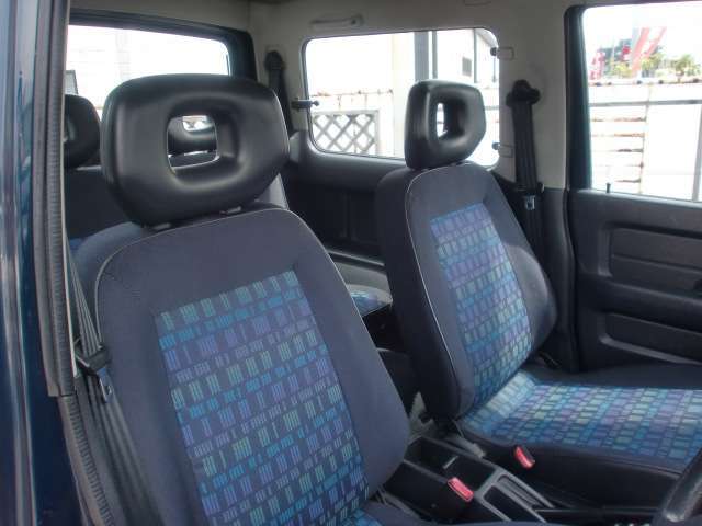 運転席シート