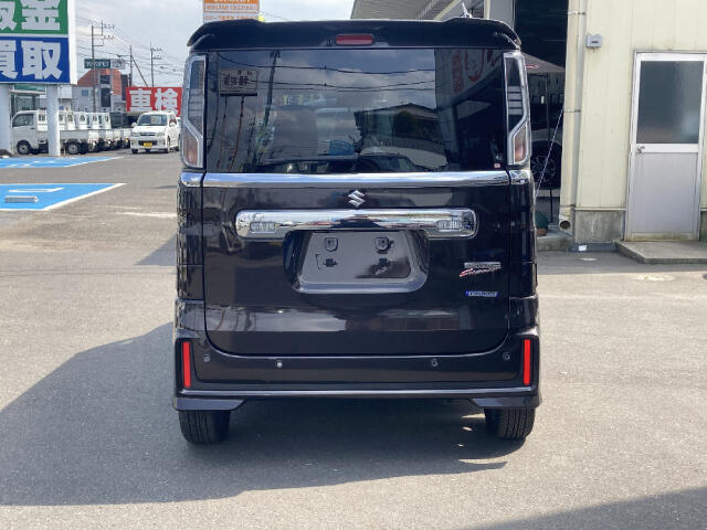 「当社のこだわり」　　冠水車　雹害車などの安い車両を修理して販売しておりません。ご安心下さい！