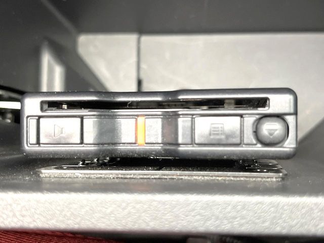 【ETC】高速道路の料金所をストレスなく通過！話題のスポットやサービスエリアに多い「スマートIC」利用時は必須のアイテムです。当店でセットアップを実施、ご納車当日からすぐにご利用いただけます！