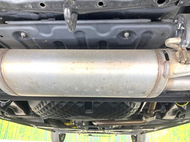 下回りがきれいなうちに、防錆加工の施工がオススメ。降雪地域はもちろん、沿岸部にお住いの方や、趣味でマリン・ウィンタースポーツをされる方にご好評いただいております。