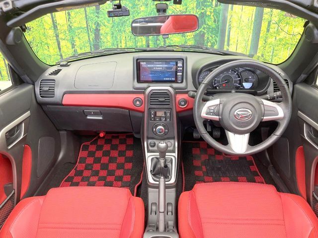 グループ総在庫数約30，000台！！全国の系列店からメーカー・車種問わずご紹介出来るので、あなたにピッタリのお車が見つかるはずです♪まずはお問い合わせ下さい☆