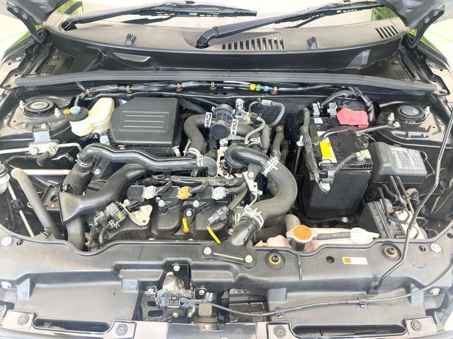 親切・丁寧な専門メカニックスタッフが応対！・車検・点検整備・事故等の修理などアフターサービスも安心。お車のカスタマイズもネクステージのサービススタッフまでご相談ください！