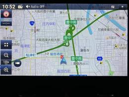 画面が大きくて見やすい10インチナビです！テレビはフルセグですよ♪