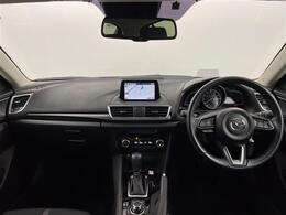 【インパネ全体】全方位で視界が広く、高い目線で運転もしやすいです！