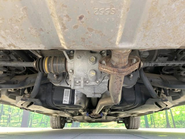 下回りがきれいなうちに、防錆加工の施工がオススメ。降雪地域はもちろん、沿岸部にお住いの方や、趣味でマリン・ウィンタースポーツをされる方にご好評いただいております。