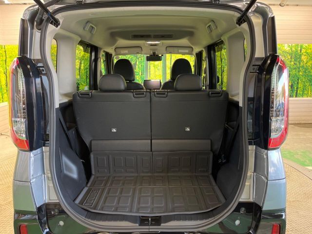 『車を購入した後の車検やメンテナンス、キズを直す板金、事故受付まで承ります。愛車についてのご相談はすべて当店にお任せください。』