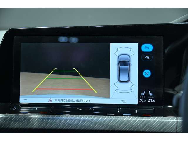バックカメラも完備しておりますので安心して駐車することが可能でございます♪