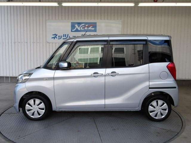 ボディサイズは長さ339cm　幅147cm　高さ177cmです