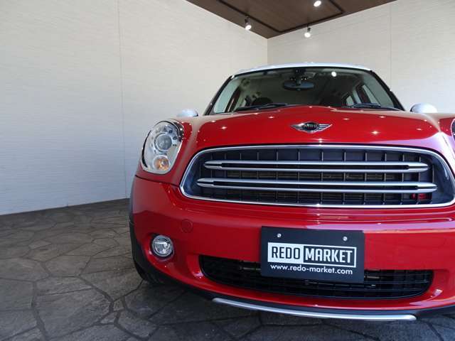 ショールーム以外の離れたモータープールにて保管している車両が多数あるため、実車をご覧になりたい場合は、ご予約をおすすめしております！