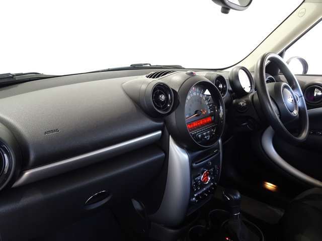 遠方のお客様でもご安心してご購入頂ける様、当店は仕入に拘り、尚かつ鑑定書も発行しております！不明な点等些細な事でもなんなりとご連絡下さい！当店スタッフ一同誠心誠意ご対応させて頂きます！