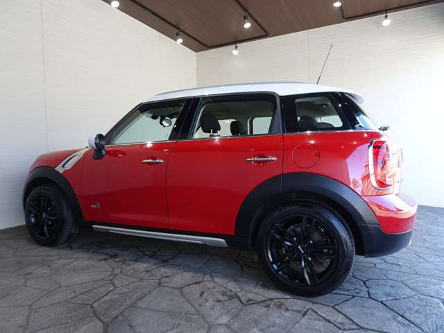 オンライン商談はじめました。来店前にお電話によるお車の事前チェックんなどに活用いただきますと便利でございます。もちろん来店せずにそのままご契約することも可能でございます。