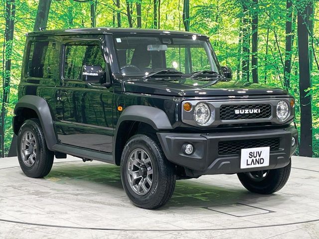 大好評のボディコーティング「弾スプラッシュコート」もご納車までに施工可能。通常のガラスコートと異なる、耐久年数6年の無機質ガラスコーティングが、ボディをキレイな状態に保ってくれます。