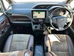 【インパネ全体】全方位で視界が広く、高い目線で運転もしやすいです！