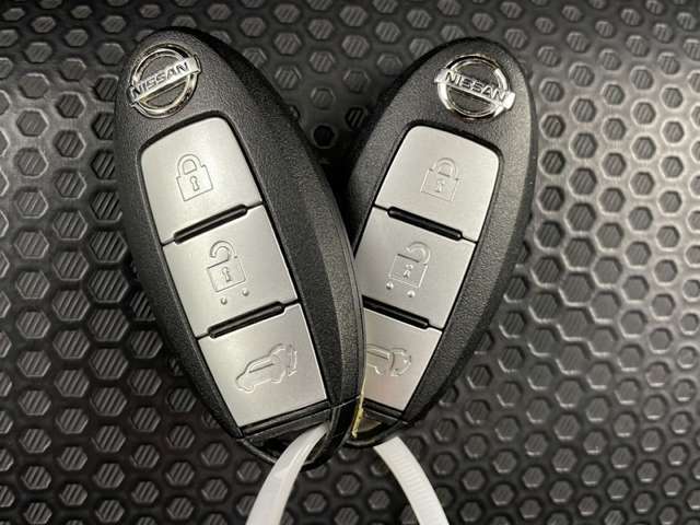 【付属品】このクルマ限定で使える装備品が付いています！使い方などはぜひ実際に店舗にお越しいただき、専門スタッフにお尋ねください！