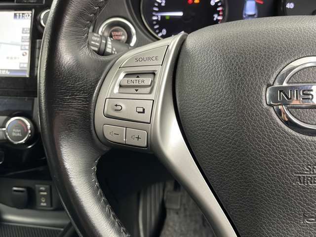 【運転席操作部】快適なドライブを楽しむための機能が装備されています！運転席から触れるので、使いやすいです！除菌プランいれていただくと、さらに清潔で安心していただけます！
