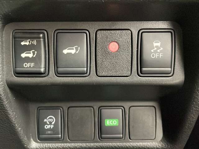 【運転席操作部】快適なドライブを楽しむための機能が装備されています！運転席から触れるので、使いやすいです！除菌プランいれていただくと、さらに清潔で安心していただけます！