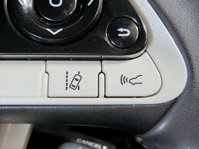 安全装備も充実してます。