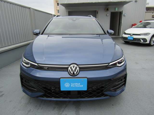 2025年1月登録 GOLF VARIANT TDI R-Line レザーシート 弊社試乗車モデル