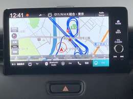 ホンダ純正ナビ付き！独自のインターナビ搭載により、リアルタイムの交通渋滞情報だけでなく、お出掛け先の天気や様々な情報も取得できドライブをよりお愉しみ頂けます！♪