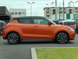 右側面です☆是非とも実際にお車を見に来て下さい☆