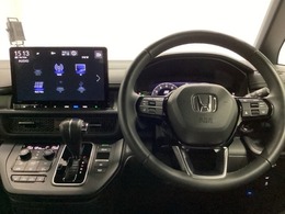 ホンダ純正メモリーナビ搭載ですので、遠距離へのお出かけもお任せ下さい。