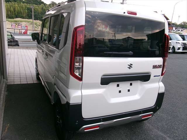 【各種ディーラーオプション取扱店】新車・届出済未使用車に必要不可欠なアクセサリーオプションも全品対応可能！マット・バイザー・コーティング等の各種ディーラーオプションも全般取り扱っております！