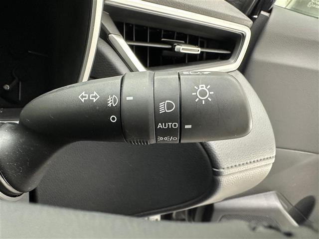 【運転席操作部】快適なドライブを楽しむための機能が装備されています！運転席から触れるので、使いやすいです！除菌プランいれていただくと、さらに清潔で安心していただけます！